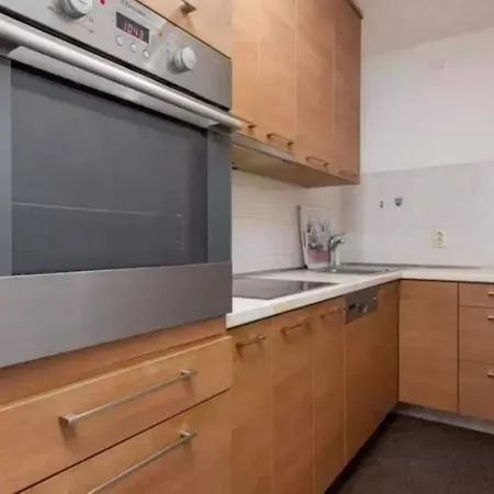 Lucija - Three Bedroom شقة