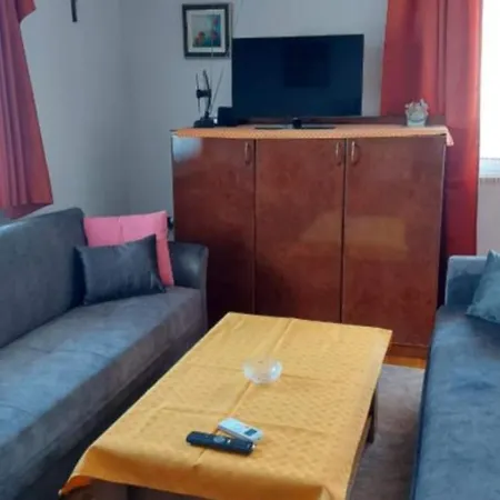 Apartment Lucija - Three Bedroom *