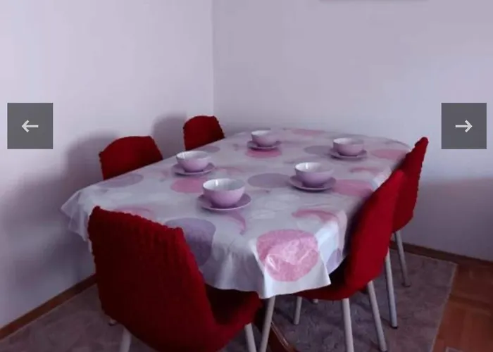 Lucija - Three Bedroom * 特罗吉尔